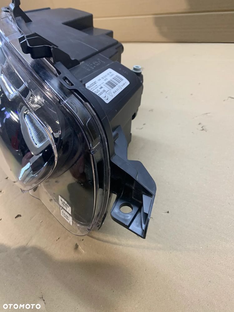Reflektor prawy Citroen C3 III lift LED - 7
