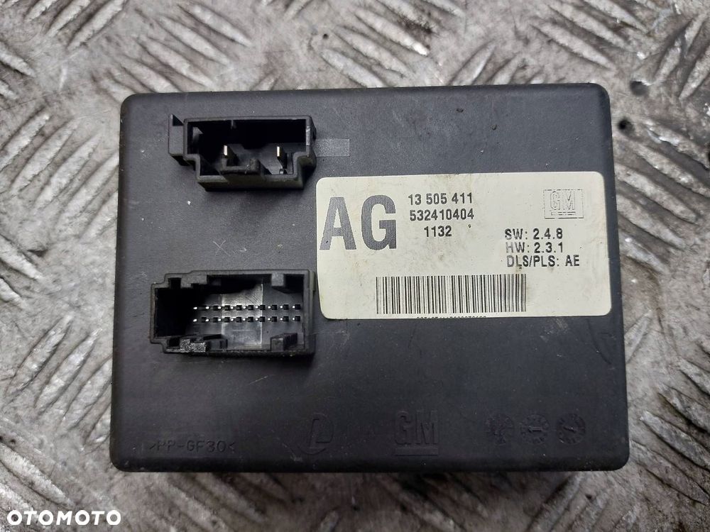 MODUŁ STEROWNIK ŚWIATEŁ OPEL ASTRA J 13505411 - 1