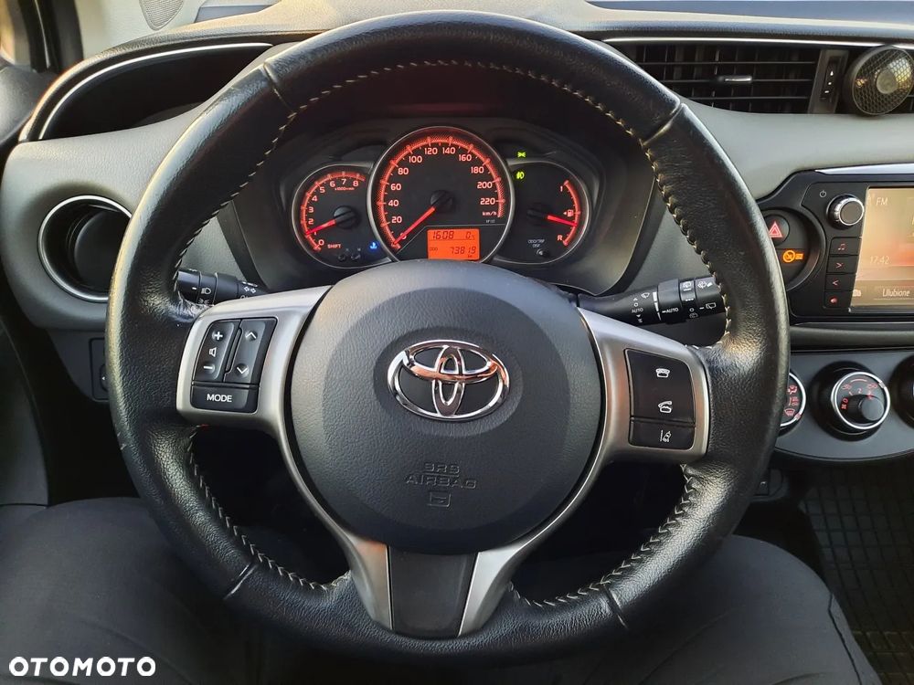 Toyota Yaris 1.33 VVT-i Trend - 27