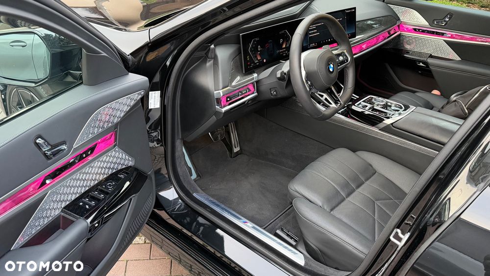 BMW Seria 7 - 14