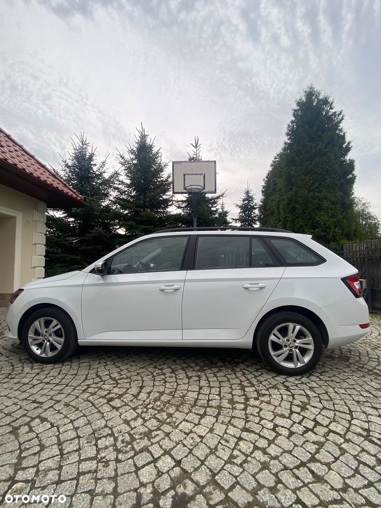 Skoda Fabia 1.0 TSI Ambition Plus - 9