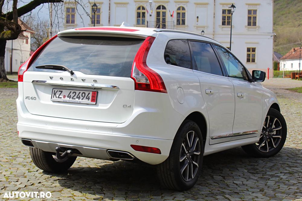Volvo XC 60 D4 Geartronic Summum - 5