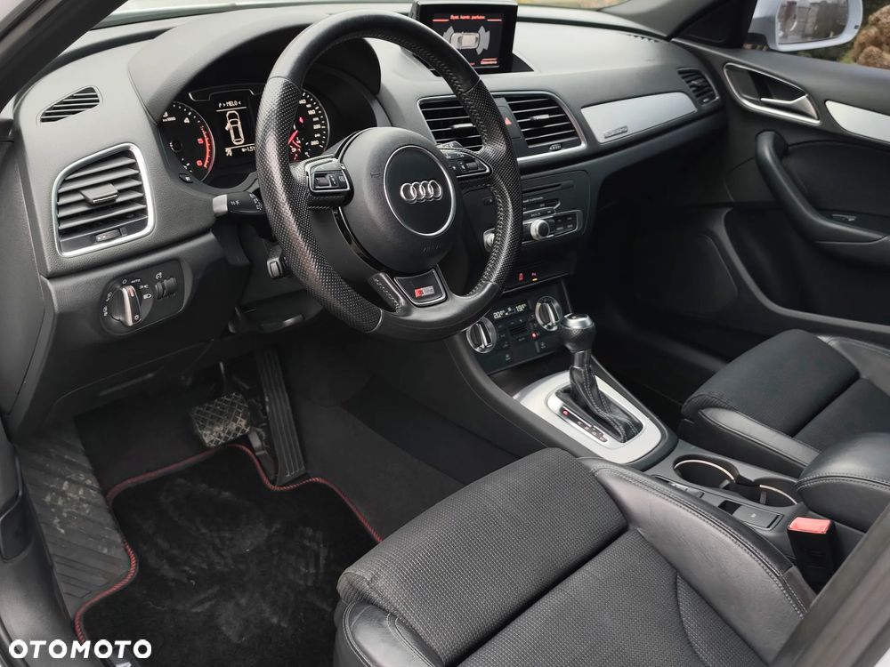 Audi Q3 2.0 TDI Quattro S tronic - 32