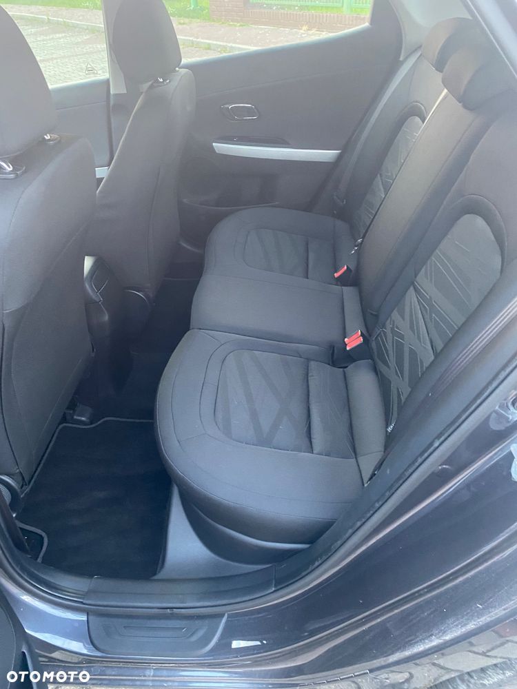Kia Ceed 1.4 CVVT Attract - 13