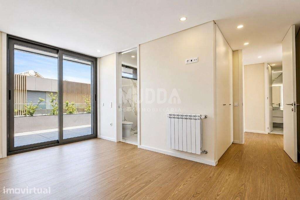 Apartamento T3 Premium recuado em Espinho - Grande imagem: 4/28