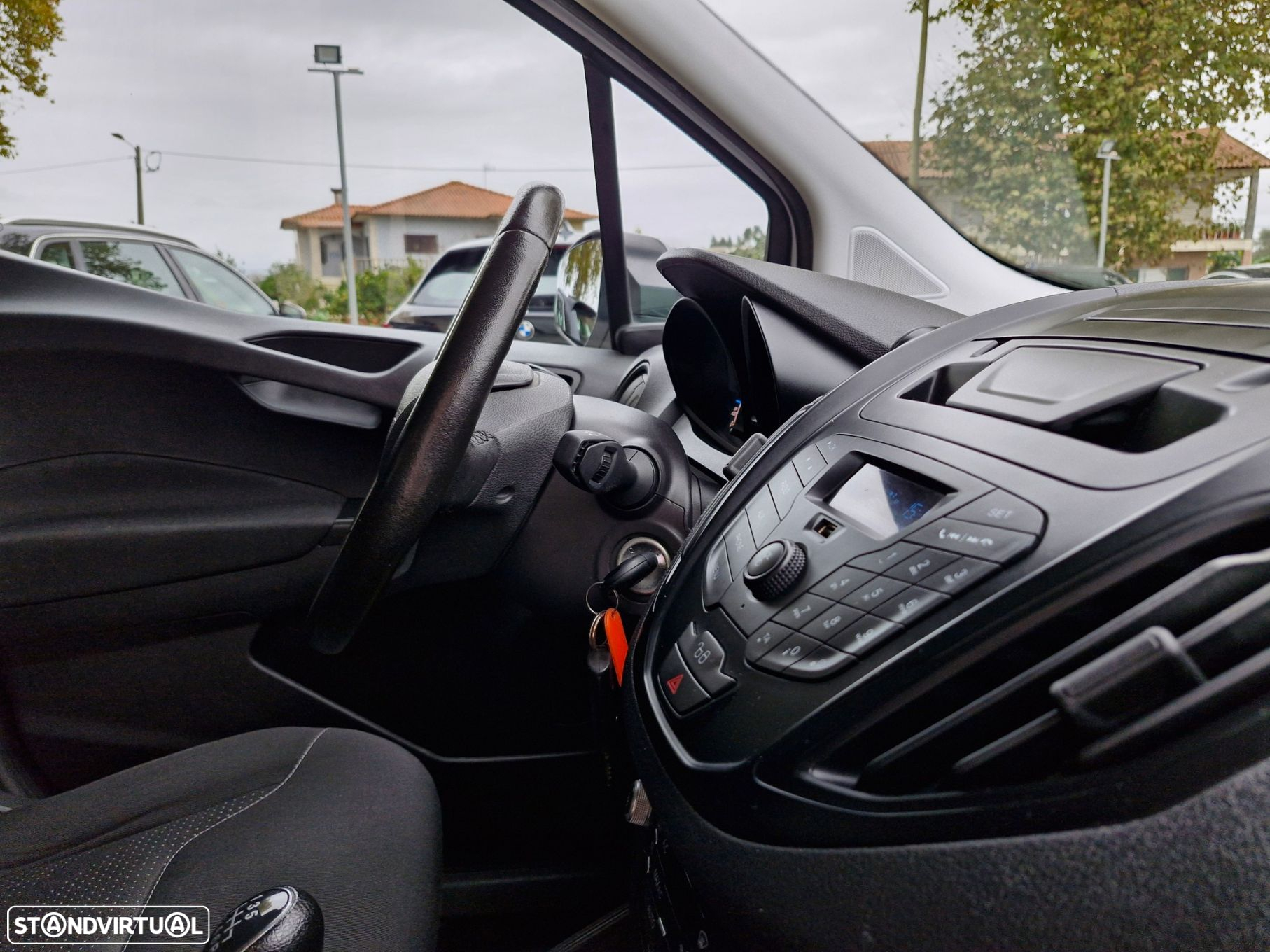 Ford Transit Courier 1.5 TDCi Ambiente - 13