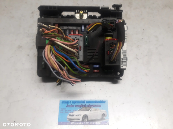 SKRZYNKA BEZPIECZNIKÓW MODUŁ BSM CITROEN C2  1,1 8V 2005r 9653667380