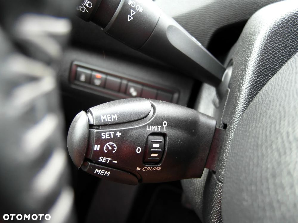 Peugeot 308 BlueHDi 150 EAT6 Stop & Start Allure - 31