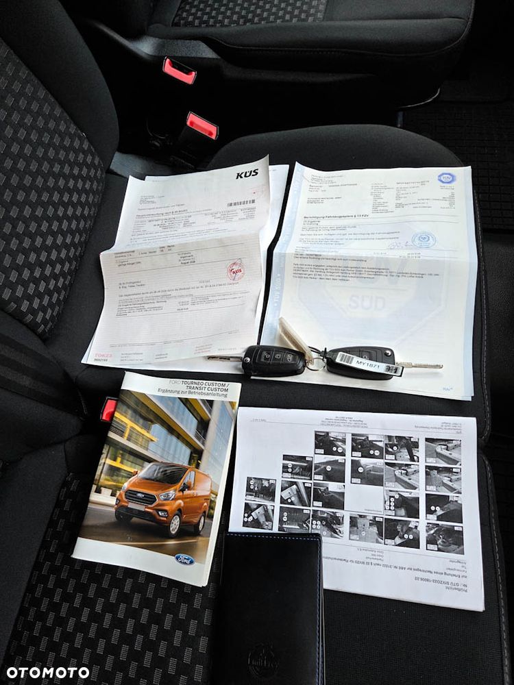 Ford TRANSIT CUSTOM - 16