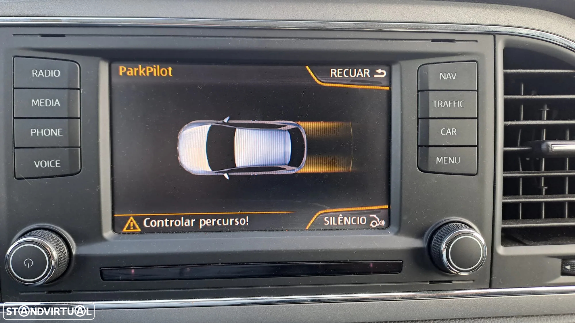 SEAT Leon SC 2.0 TDI FR S/S - 12