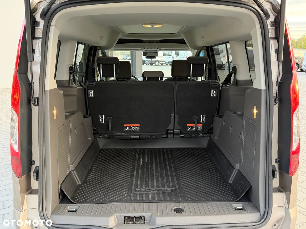 Ford Tourneo Connect 1.5 EcoBlue Titanium - 29