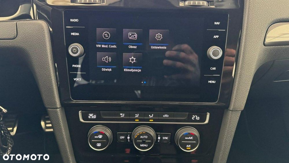 Volkswagen Golf 1.5 TSI BMT IQ Drive - 16