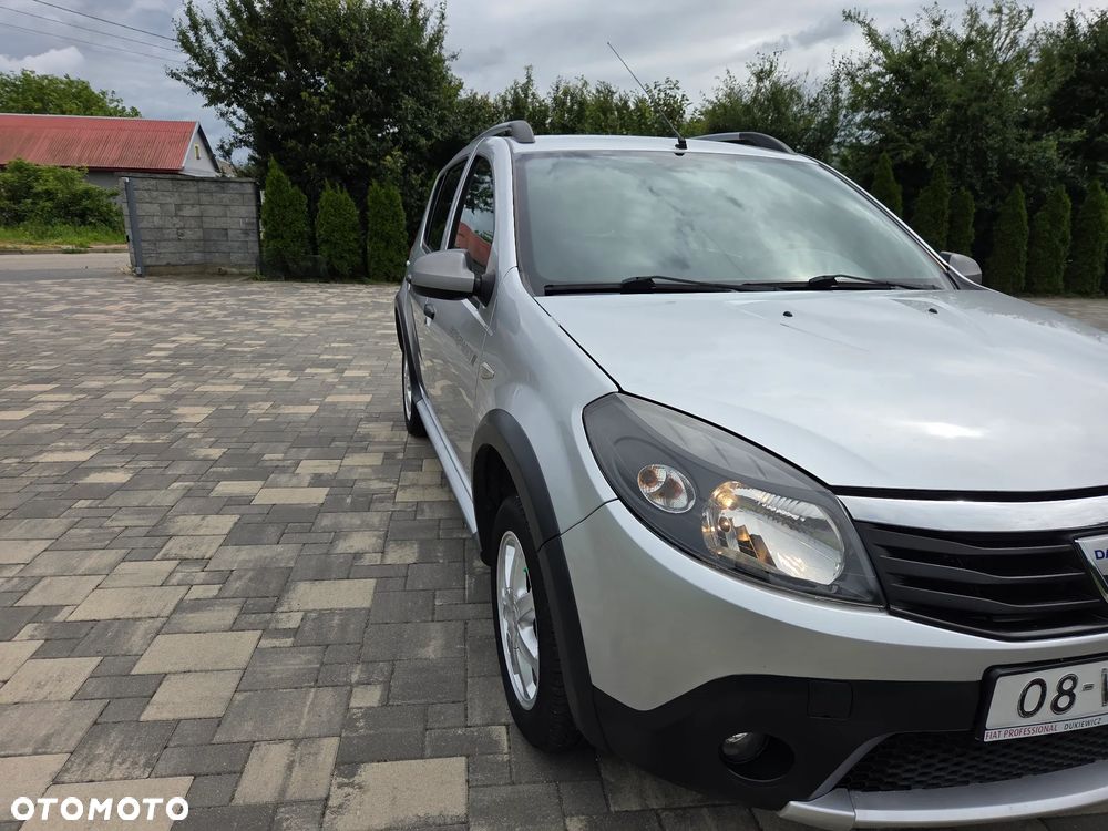 Dacia Sandero Stepway - 16