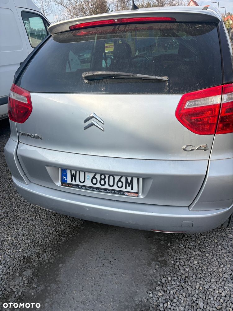 Citroën C4 Picasso - 24