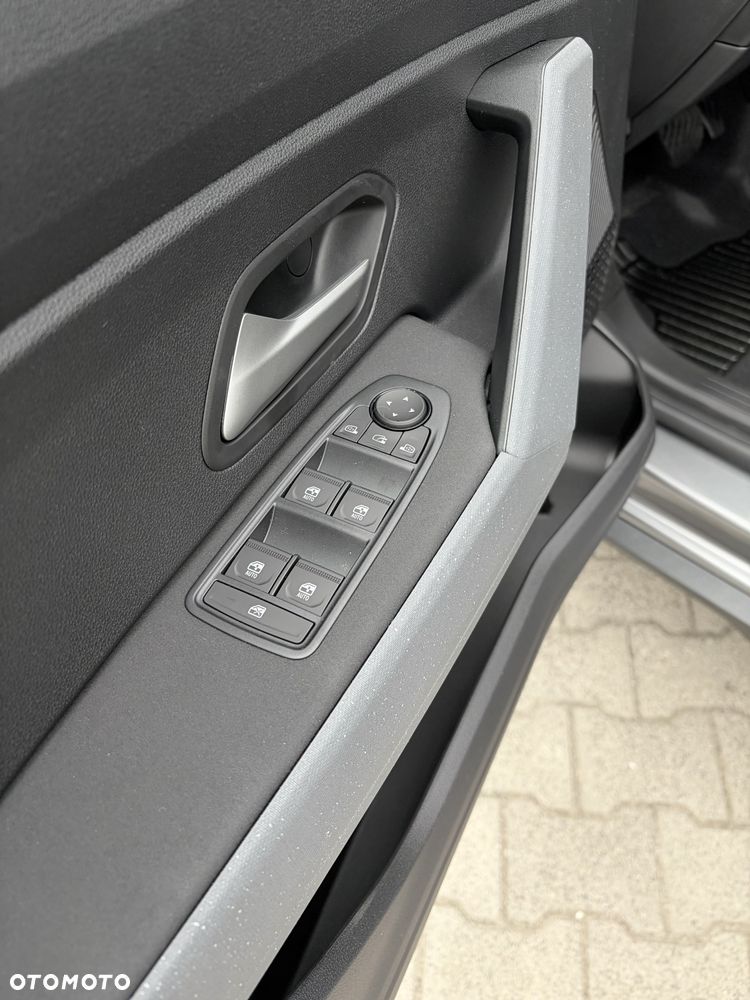 Dacia Duster 1.8 Hybrid 155 Journey MMT - 14