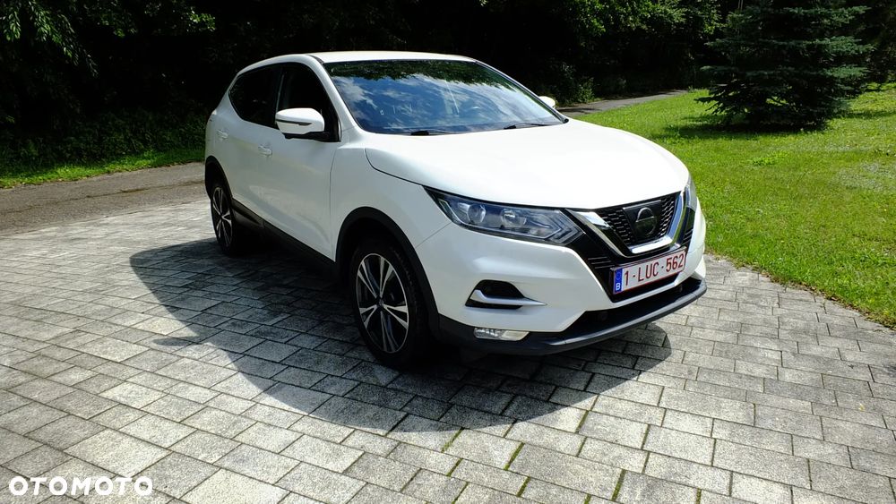 Nissan Qashqai 1.2 DIG-T N-Connecta EU6 - 3