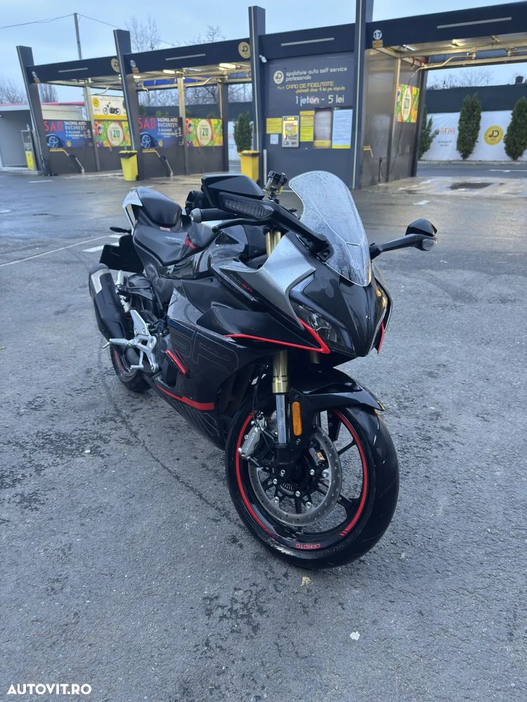 CF Moto 450 SR ABS - 1