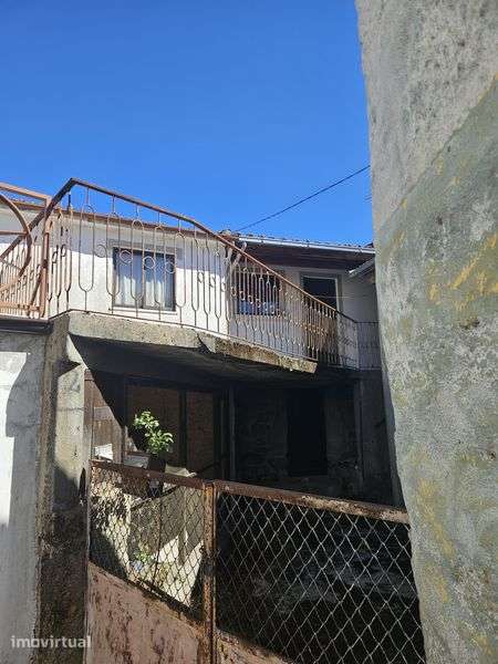 Vende-se casa para morar - Grande imagem: 2/3