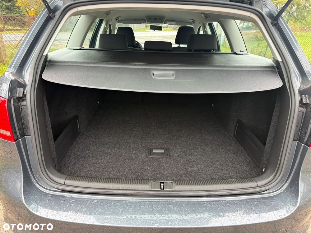 Volkswagen Passat 1.6 TDI BlueMotion Technology Trendline - 8