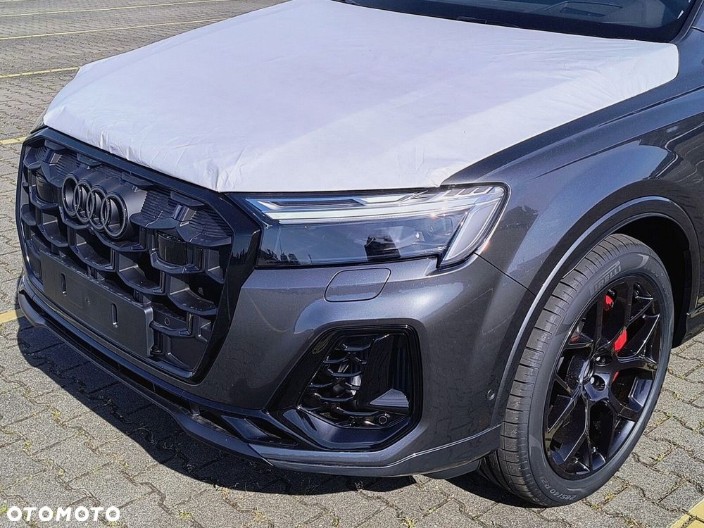 Audi Q7 - 12