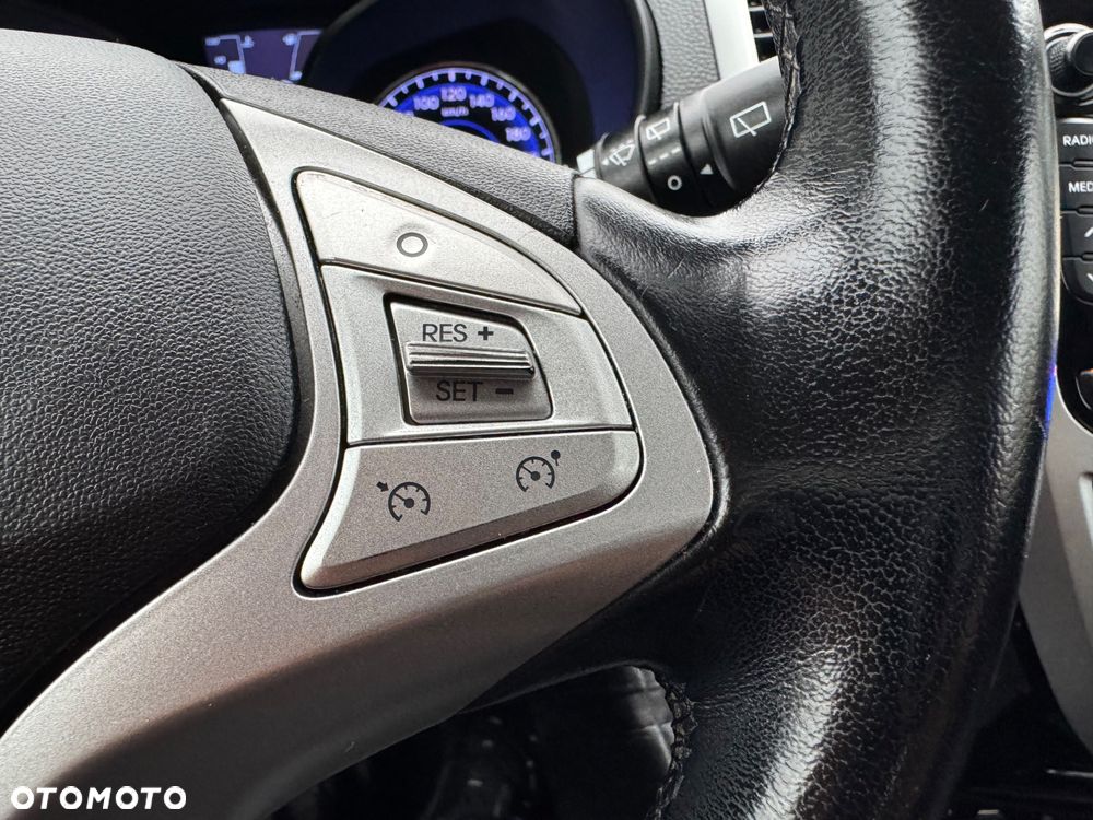 Hyundai ix20 1.4 Premium blue - 33