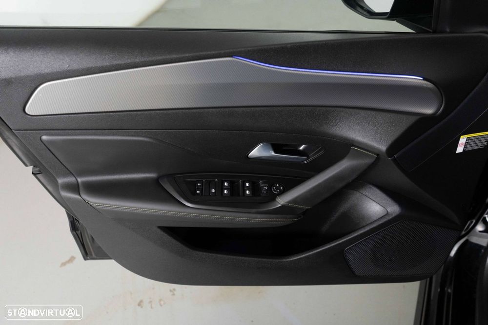 Peugeot 308 SW 1.6 Hybrid GT Pack e-EAT8 - 22