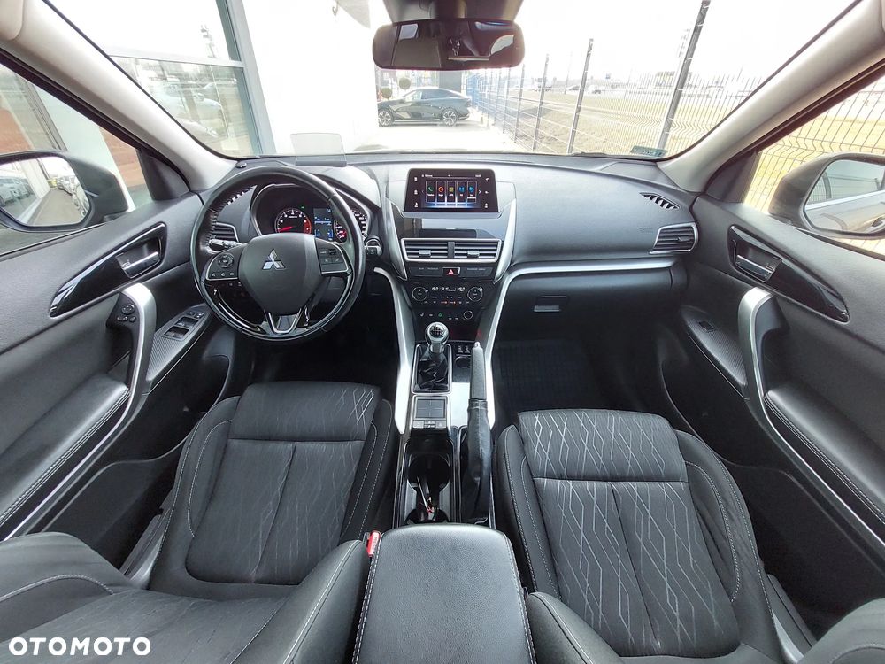 Mitsubishi Eclipse Cross 1.5 T Intense - 5