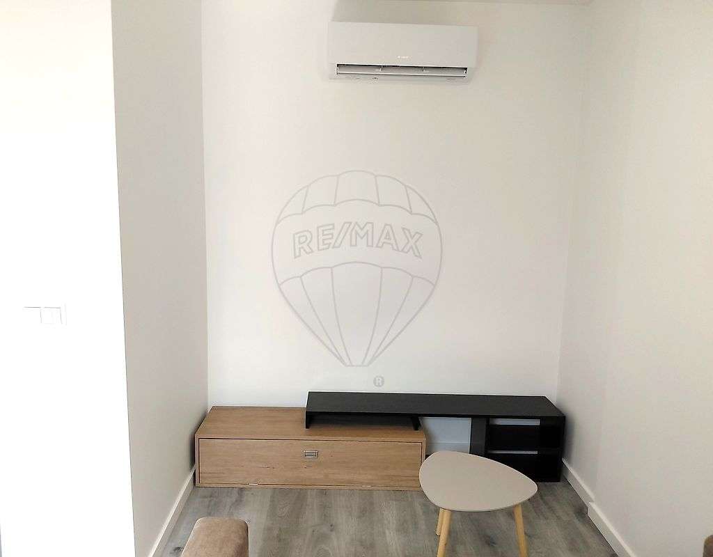 Apartamento T1 para arrendamento - Grande imagem: 2/7