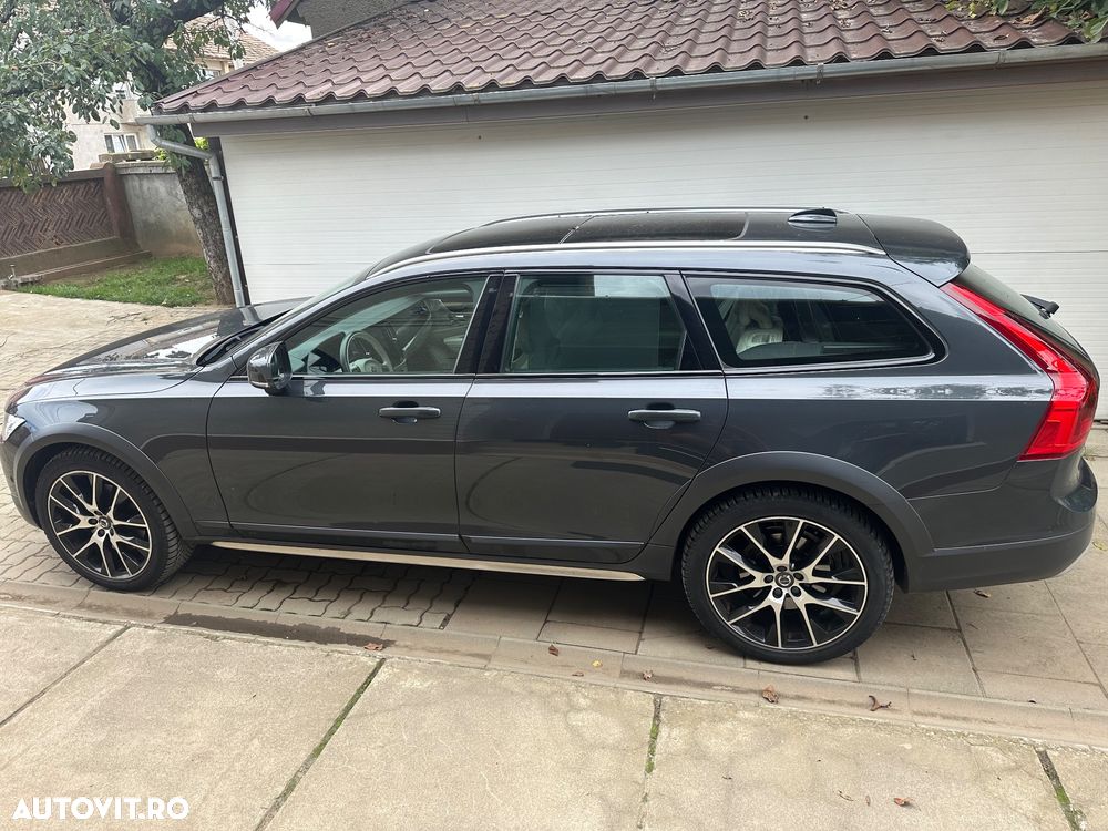 Volvo V90 Cross Country D4 AWD Geartronic - 18