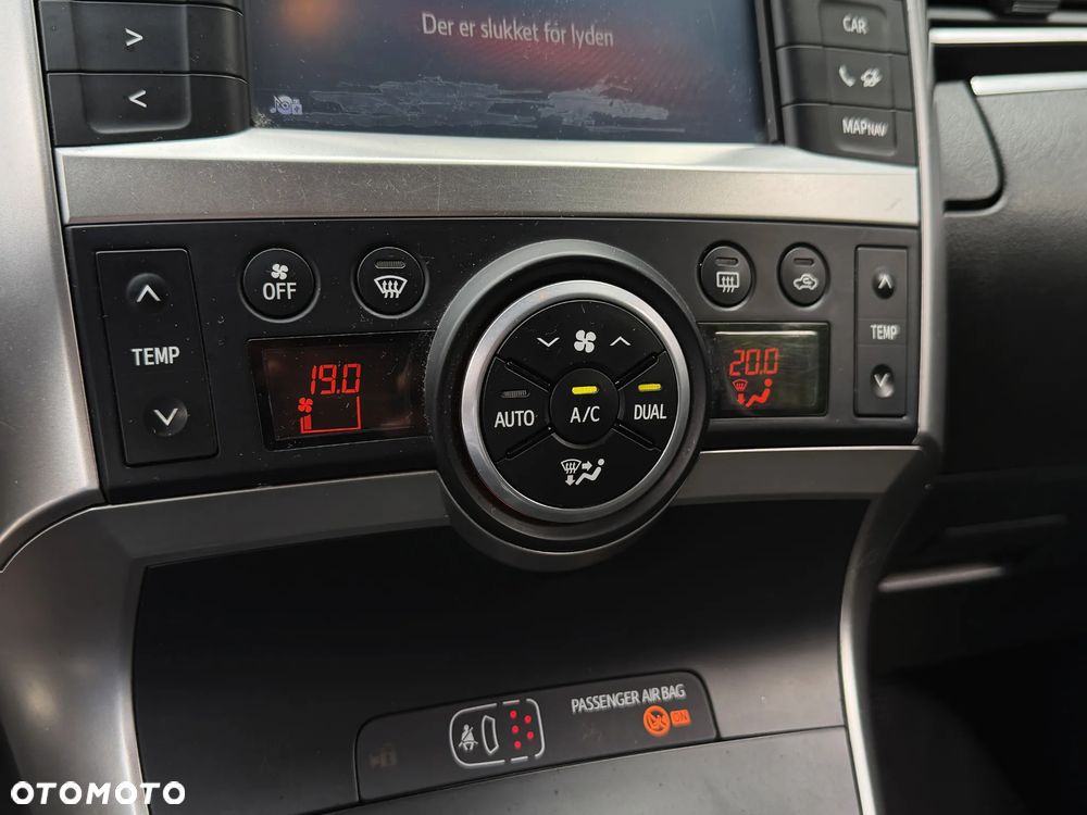 Toyota Verso 1.8 Prestige EU5 7os - 30