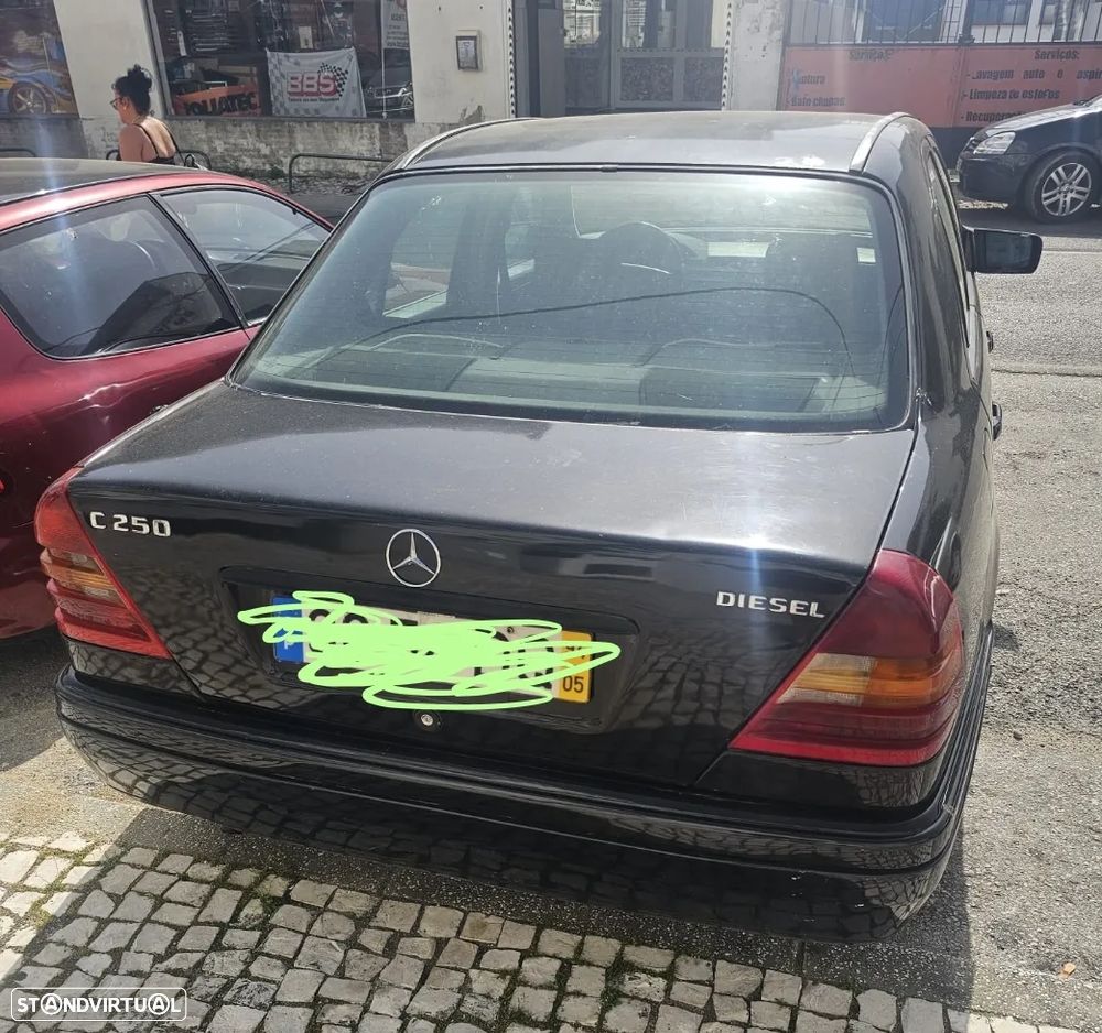 Mercedes-Benz C 250 D Sport - 1