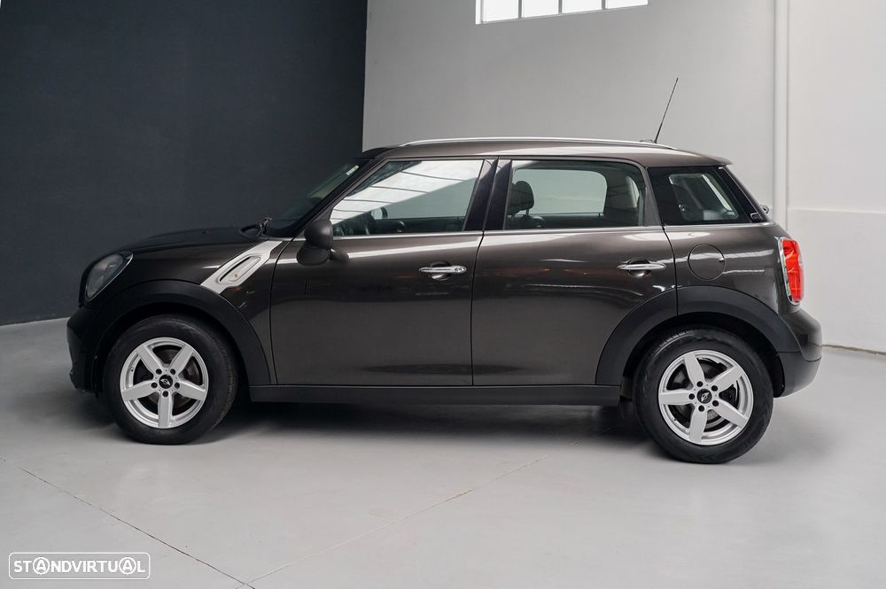 MINI Countryman One D - 17