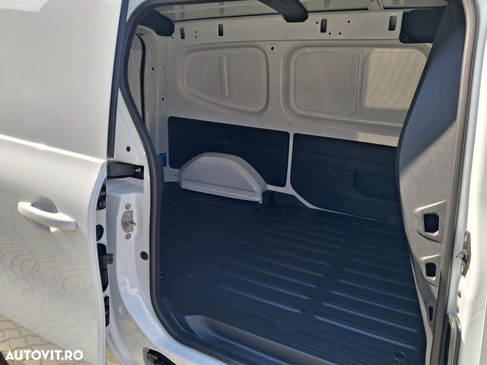 Nissan Townstar - 17