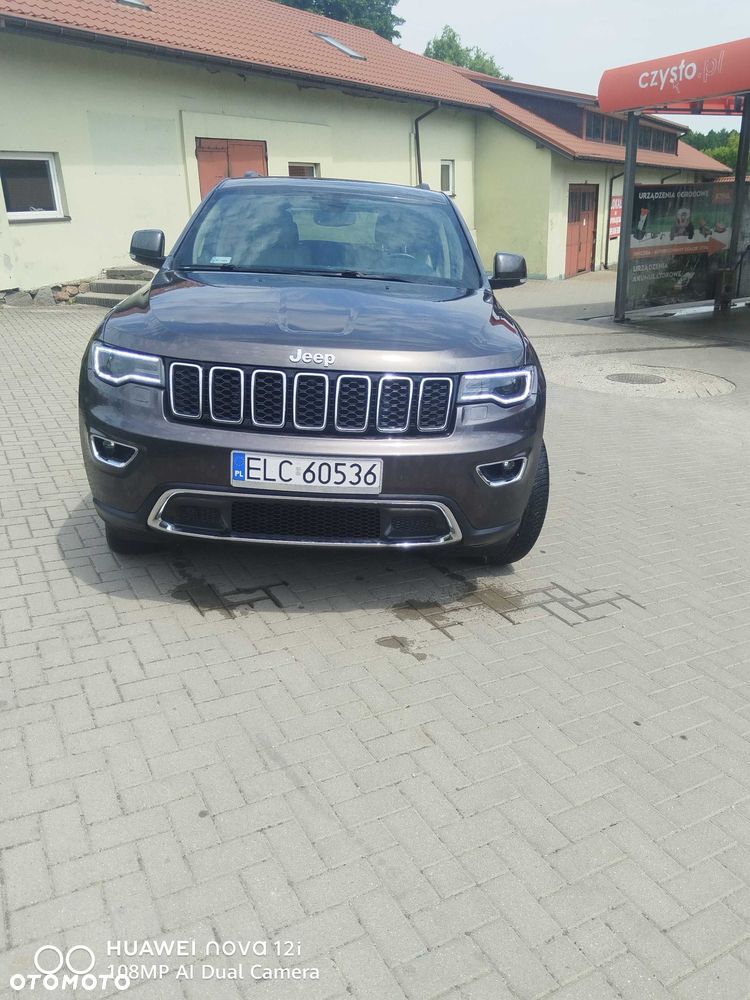 Jeep Grand Cherokee - 1