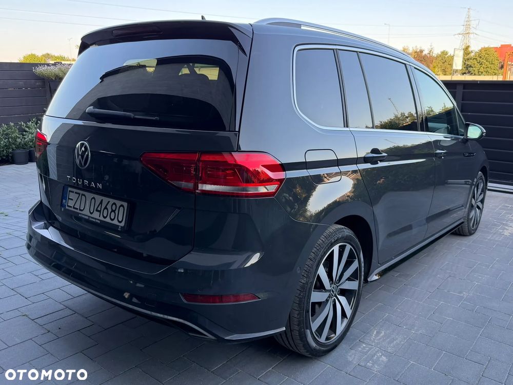 Volkswagen Touran 1.5 TSI EVO Highline DSG - 8