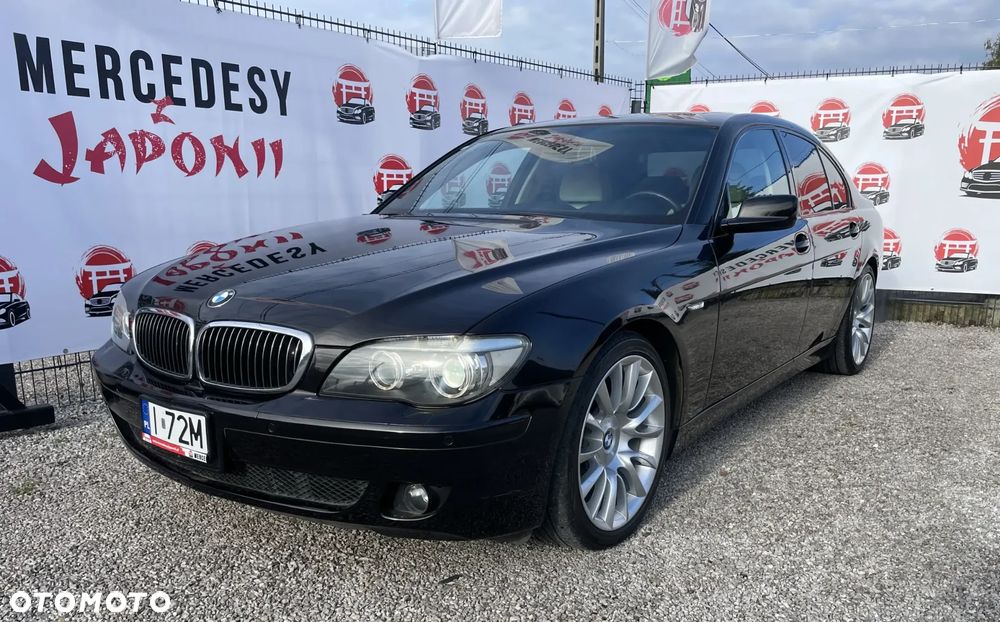 BMW Seria 7 750i - 1