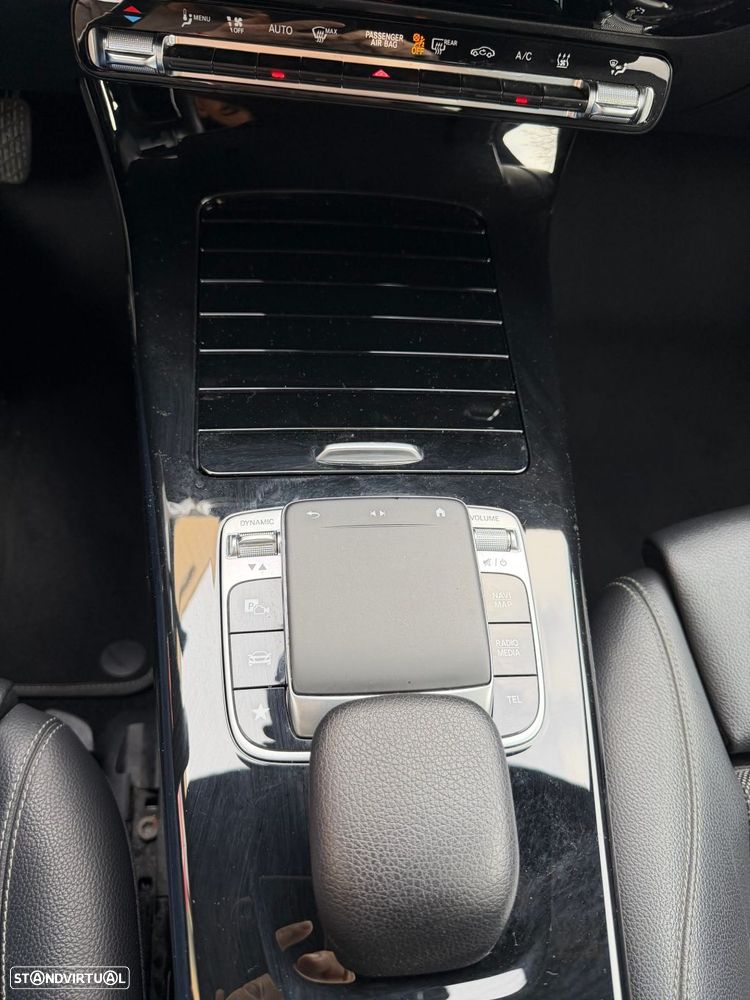 Mercedes-Benz A 250 - 22