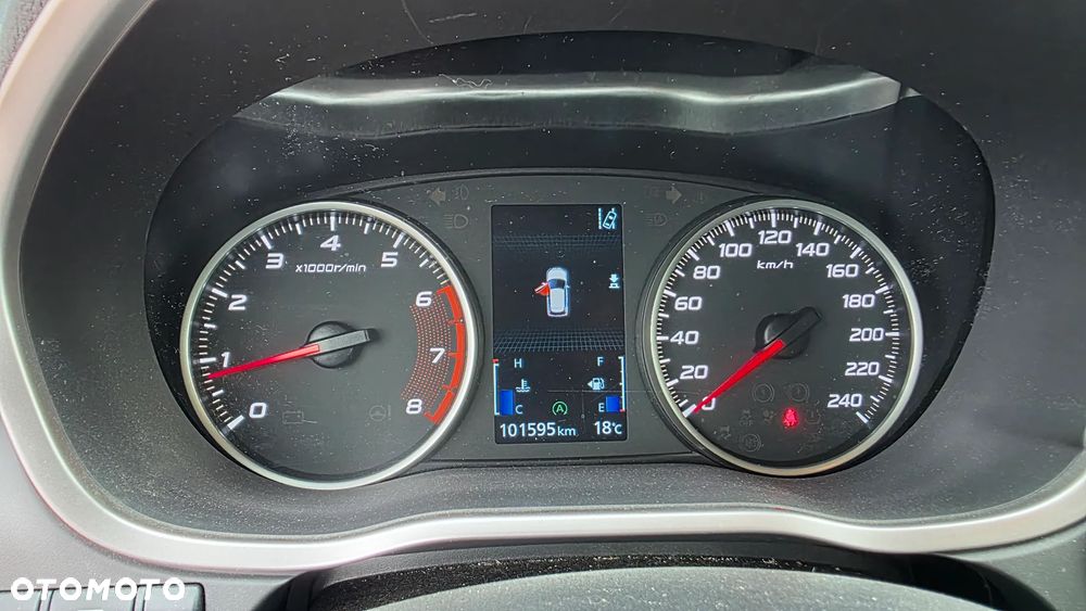 Mitsubishi Eclipse Cross 1.5 T GPF Invite Plus - 16