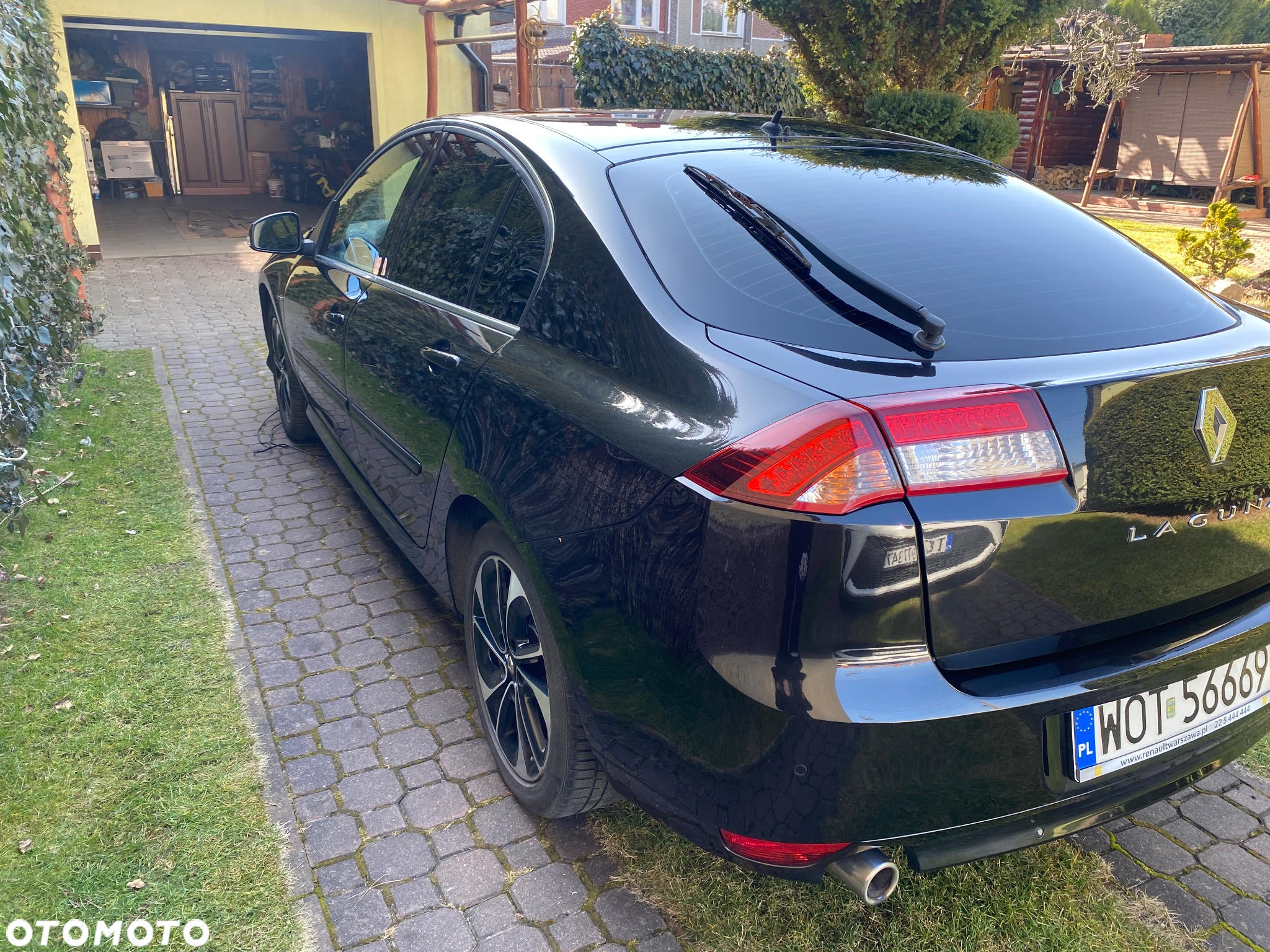 Renault Laguna 2.0 dCi Bose Edition - 9