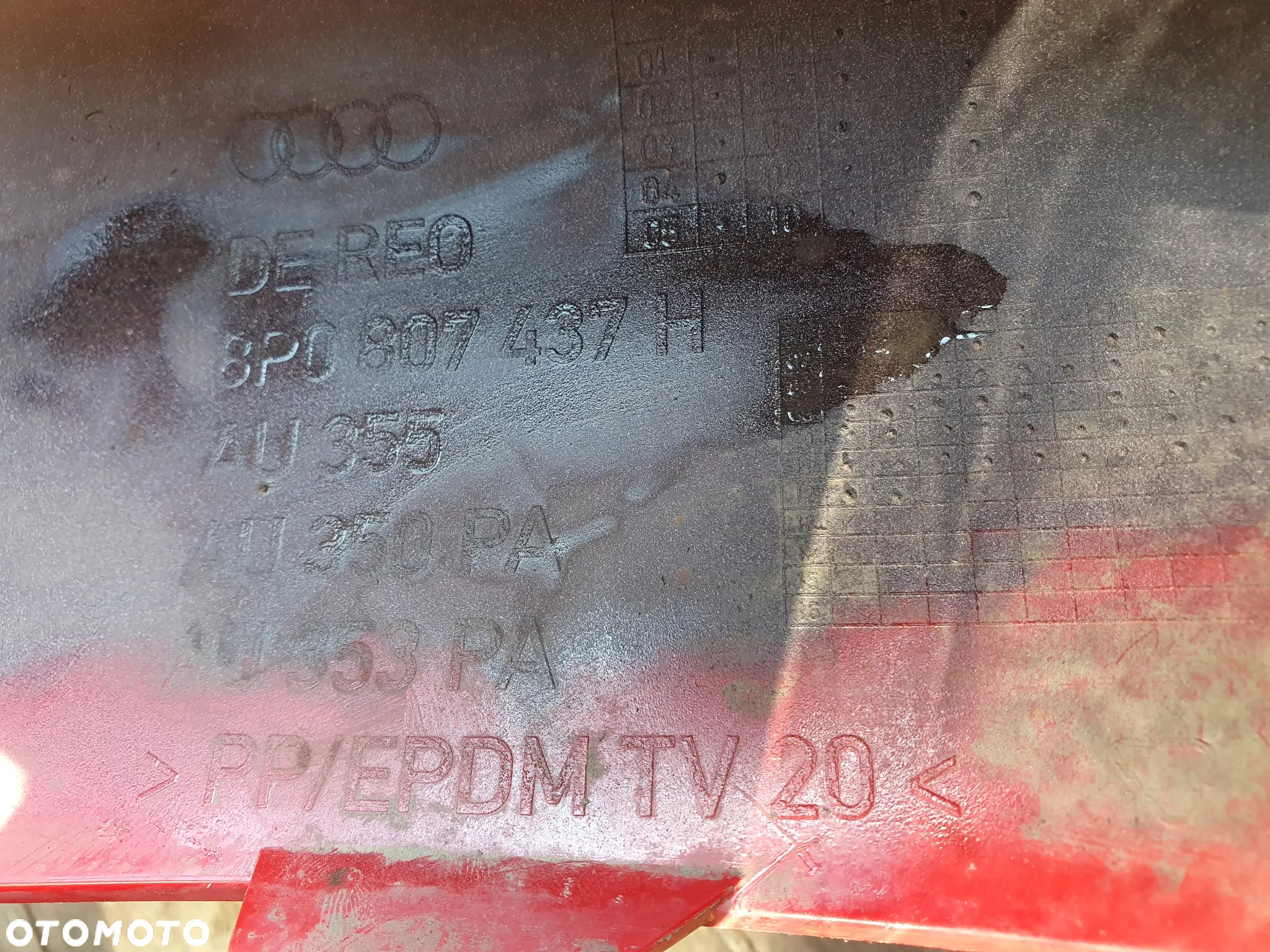 Audi A3 8P lift zderzak przod przedni PDC 8P0807437H - 7