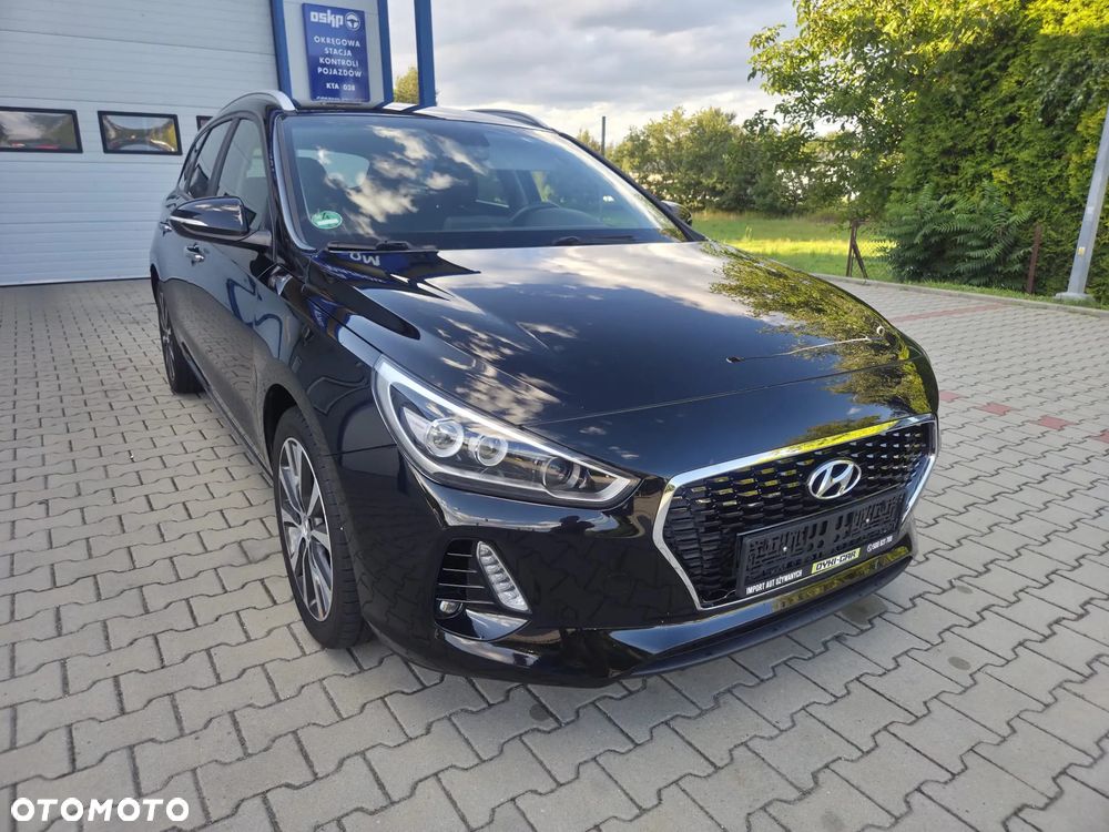Hyundai i30 1.4 T-GDI DCT Premium - 11