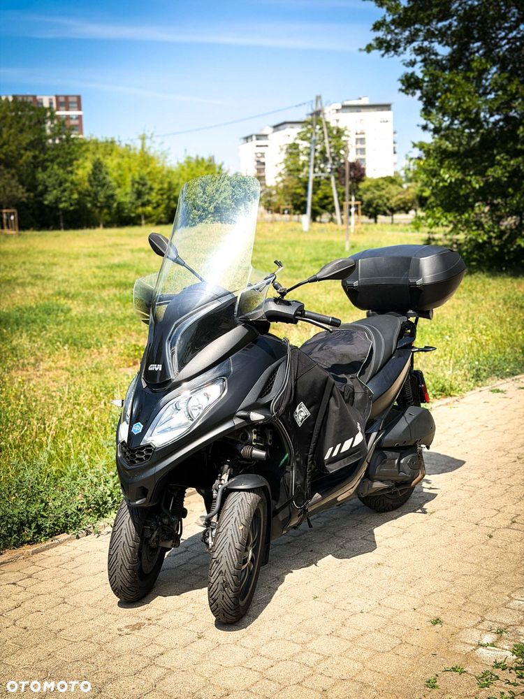 Piaggio MP-3 - 6