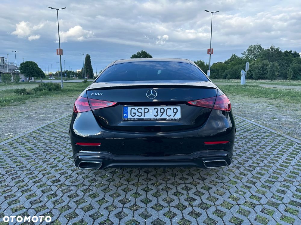 Mercedes-Benz Klasa C 180 9G-TRONIC AMG Line Advanced - 12