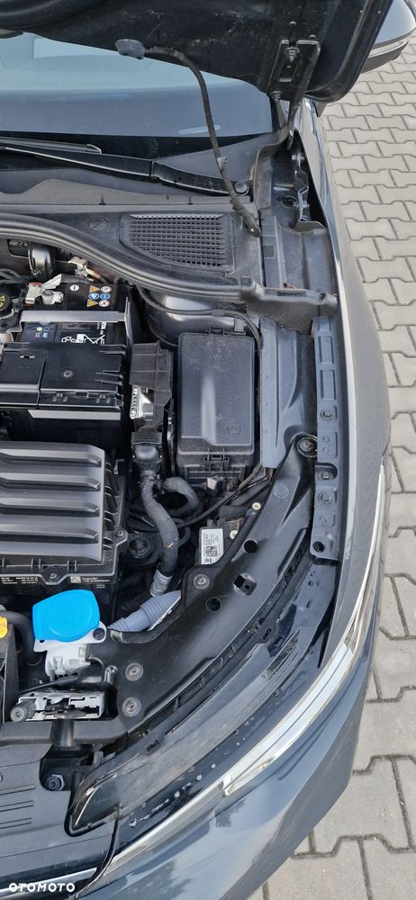Volkswagen Golf 1.5 eTSI OPF DSG Style - 29