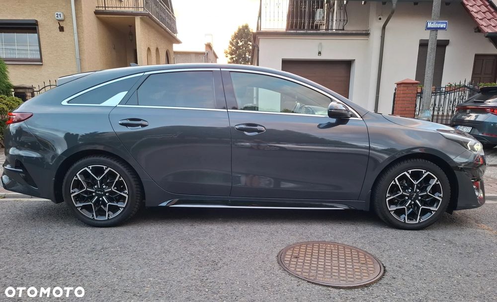 Kia ProCeed - 11