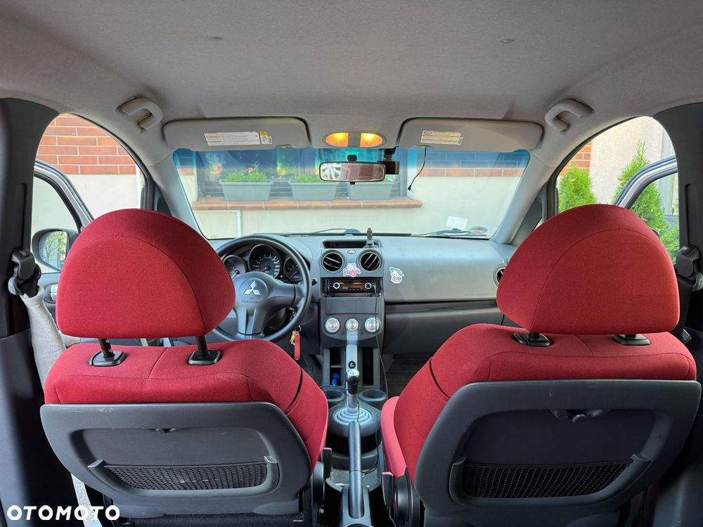 Mitsubishi Colt 1.3 Inform - 9