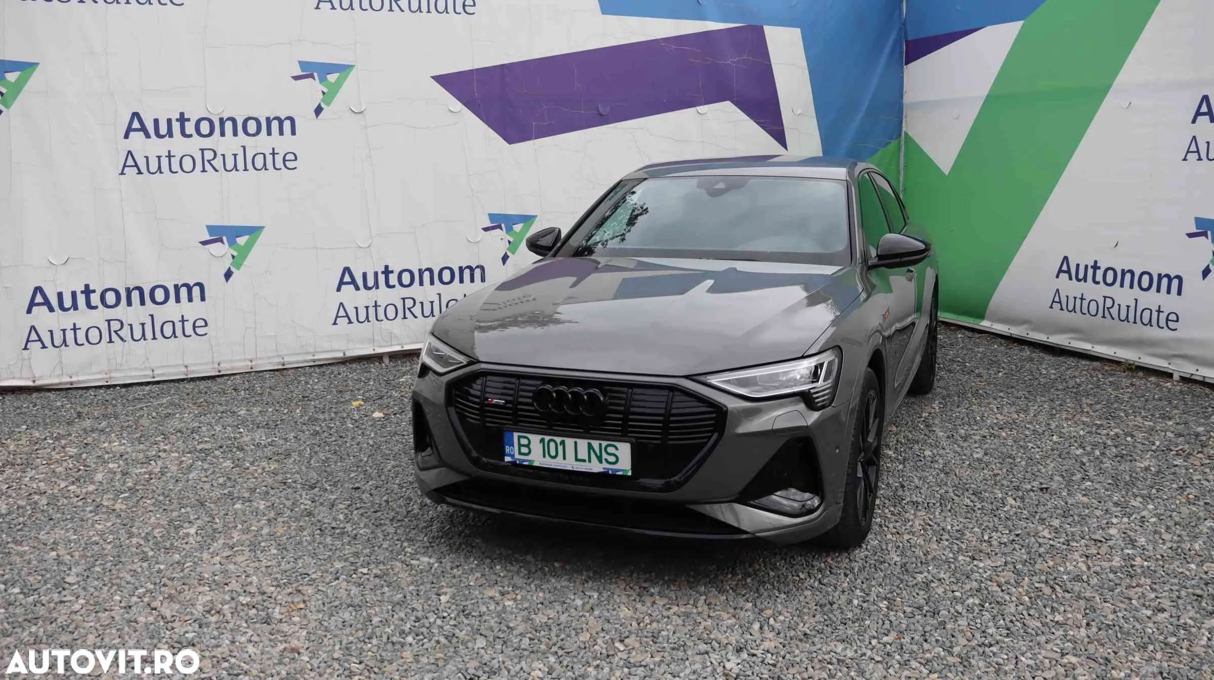 Audi e-tron - 1