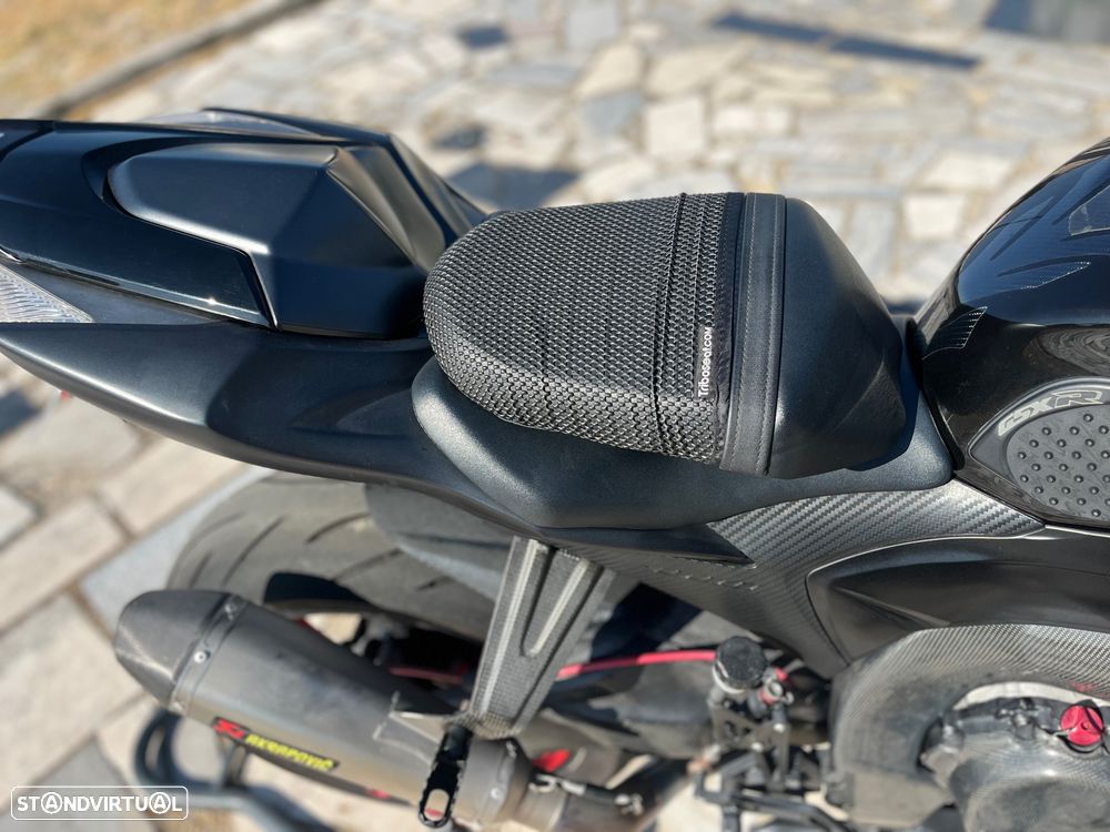 Suzuki GSX-R - 8