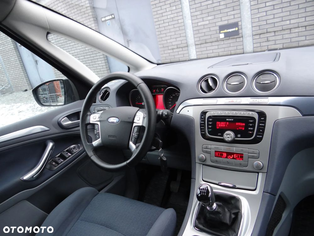 Ford S-Max 2.0 TDCi Titanium - 23