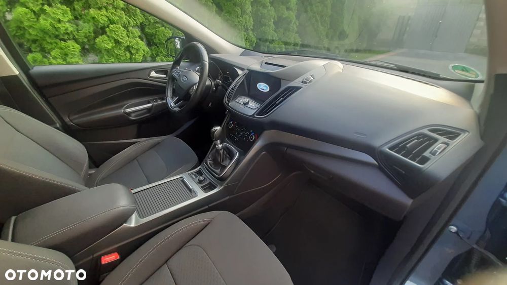 Ford Kuga 1.5 EcoBoost FWD Titanium - 26